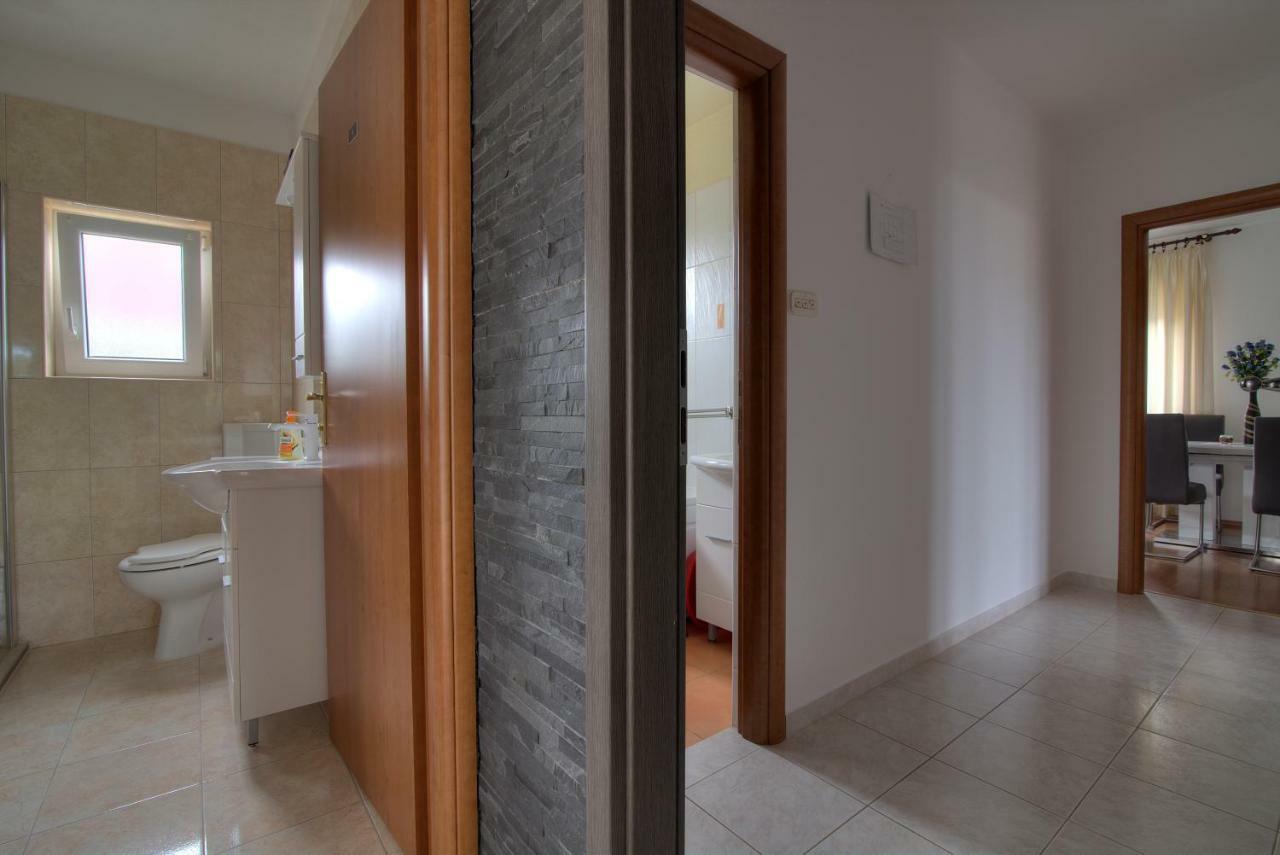 Apartment Marijanka Senj  Exteriör bild