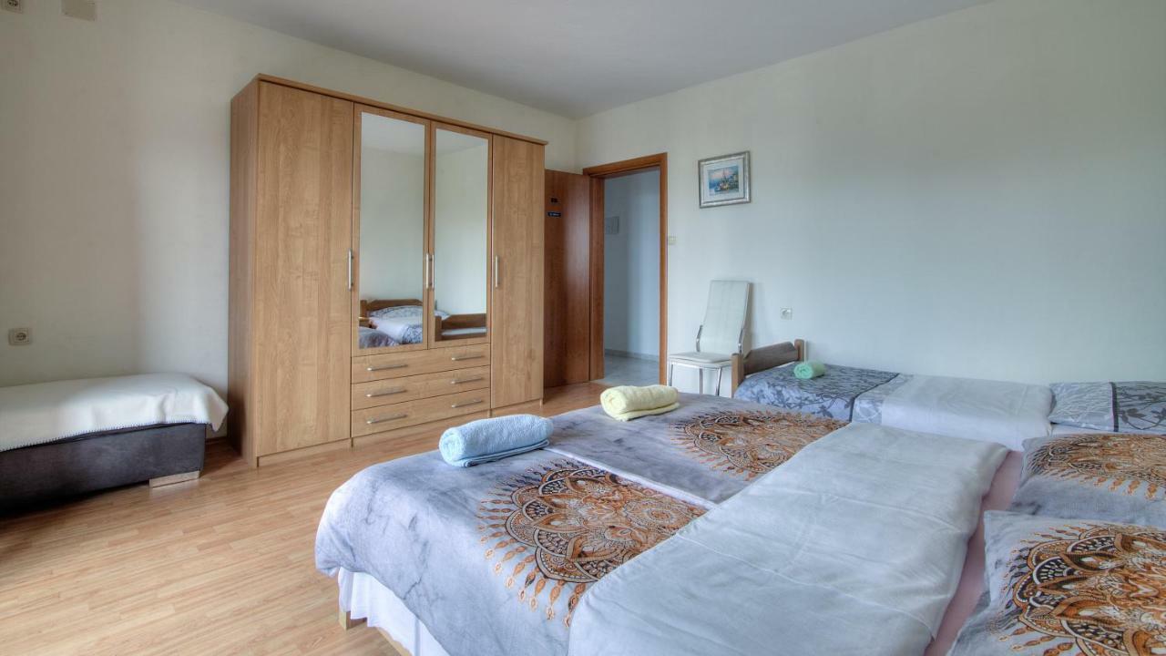 Apartment Marijanka Senj  Exteriör bild