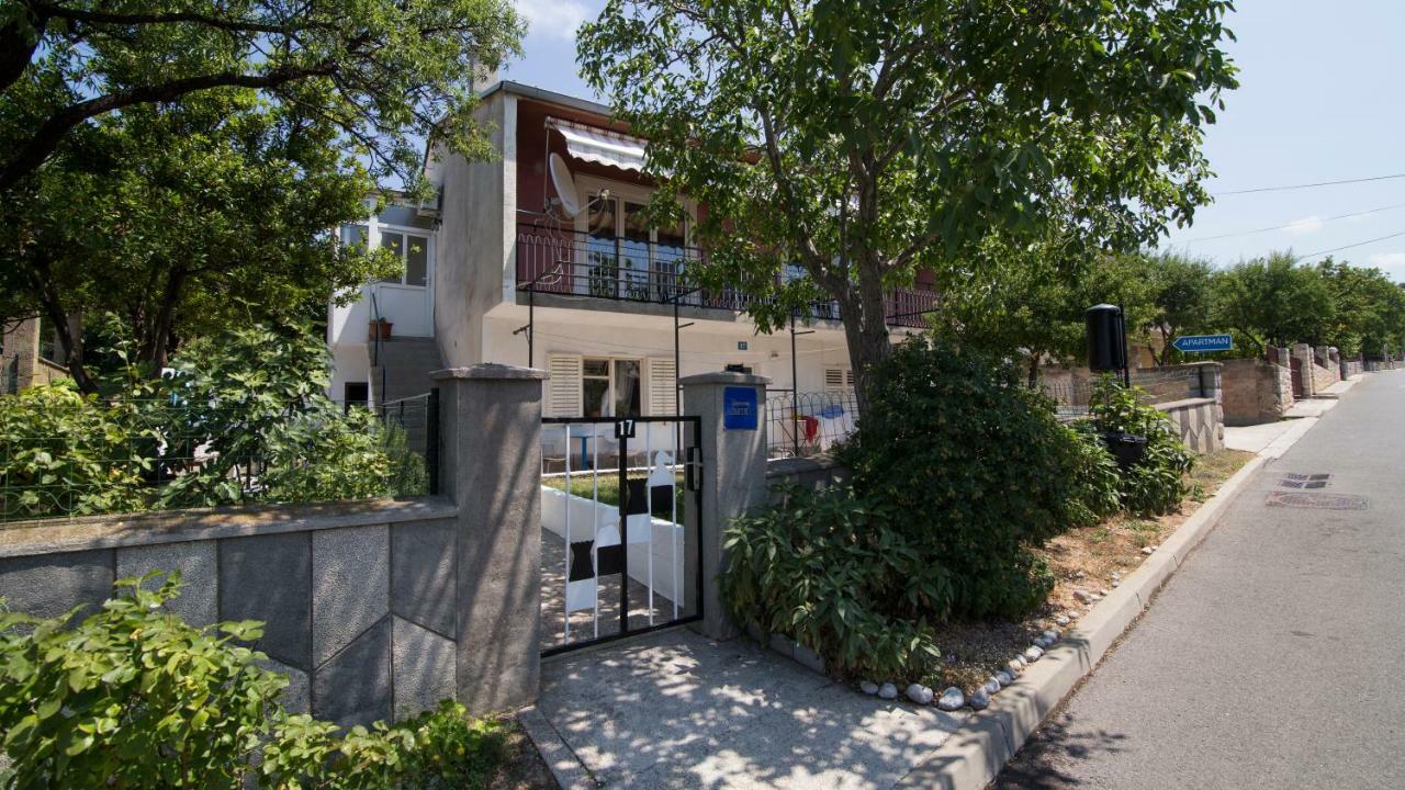 Apartment Marijanka Senj  Exteriör bild